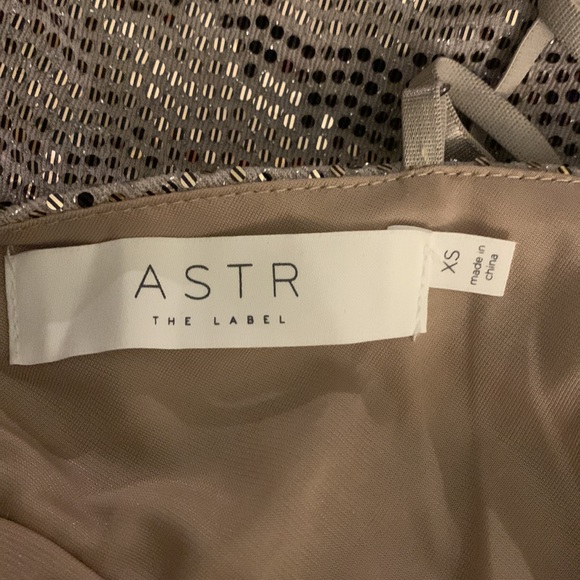 ASTR TATIANNA RUCHED MINI DRESS - Picture 7 of 7